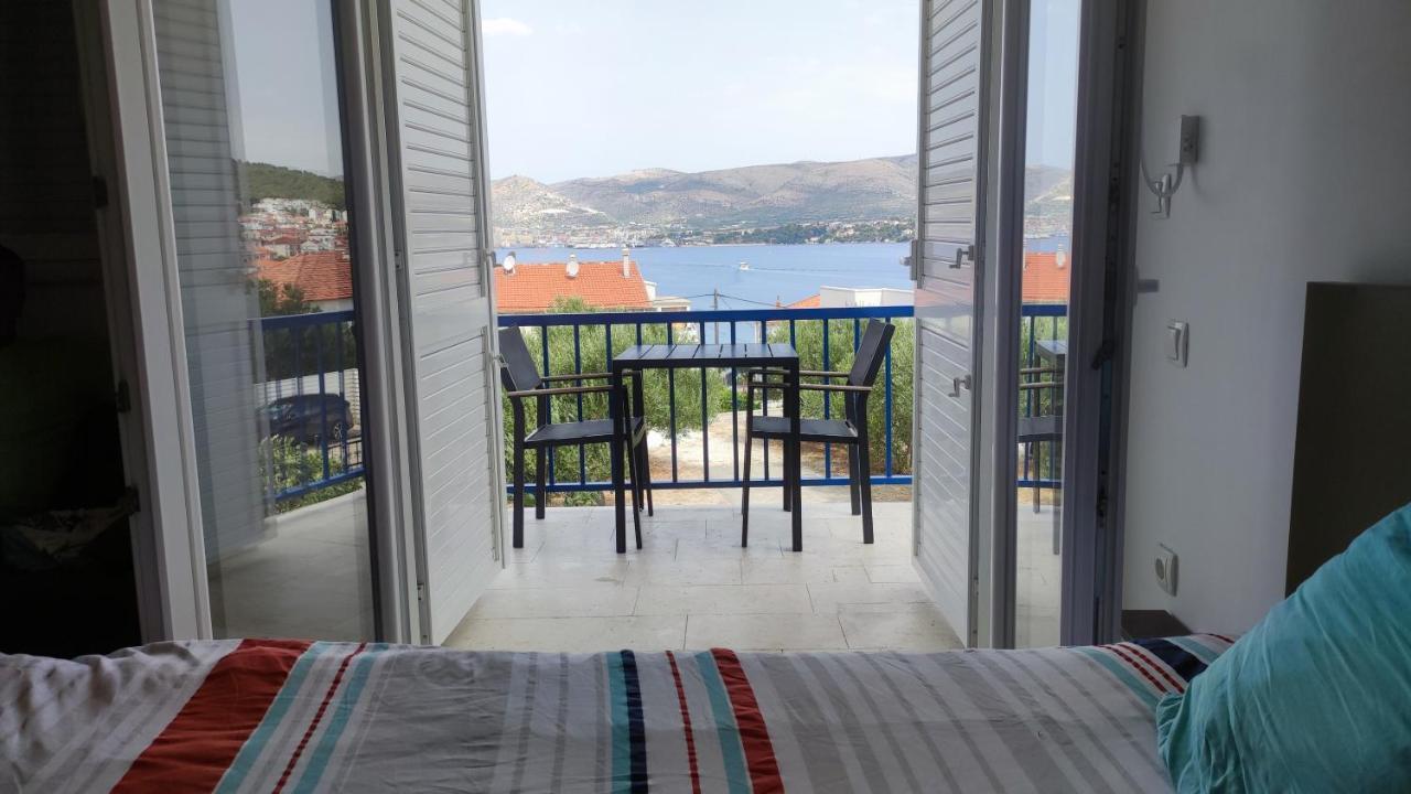 Studio Apartman Trogir Buitenkant foto